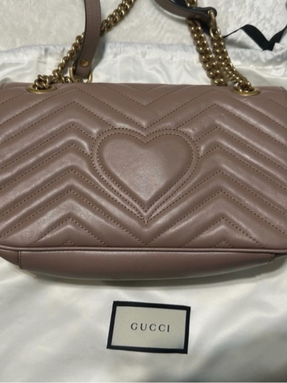 Gucci Pink Beige Matelassé Chevron Shoulder Bag with Gold GG - Picture 6 of 6